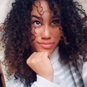 Meet your Posher, Lindsy